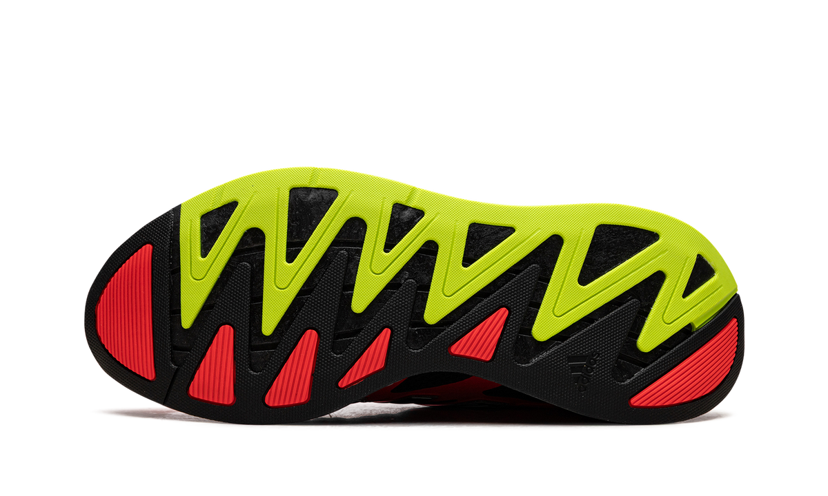 Adizero Aruku "Carbon Black Solar Red" JH5692